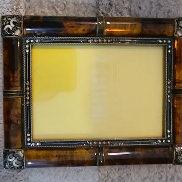 Picture frames - Picture 2 of 3